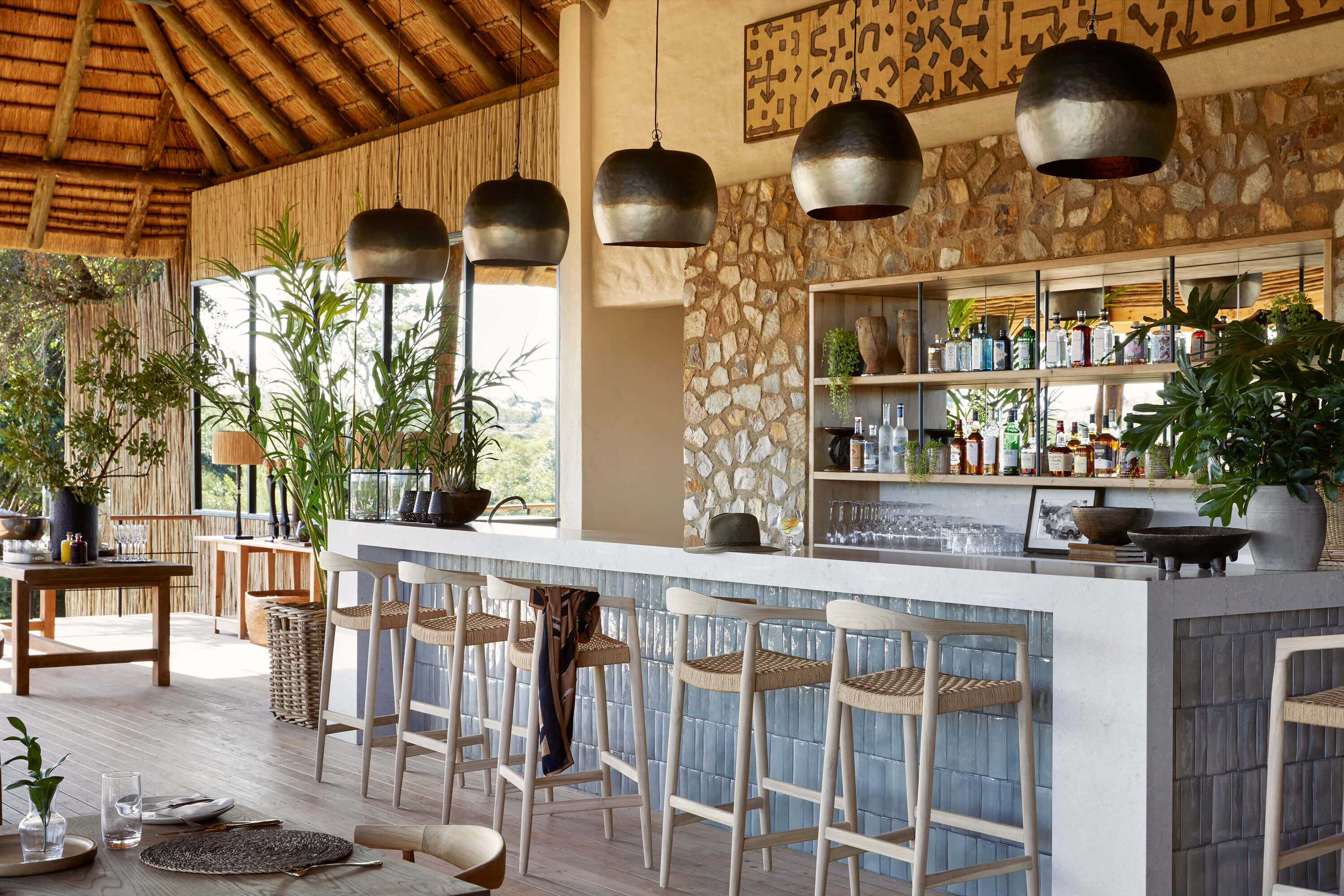 Bar area on main deck at Londolozi's Founders Camp