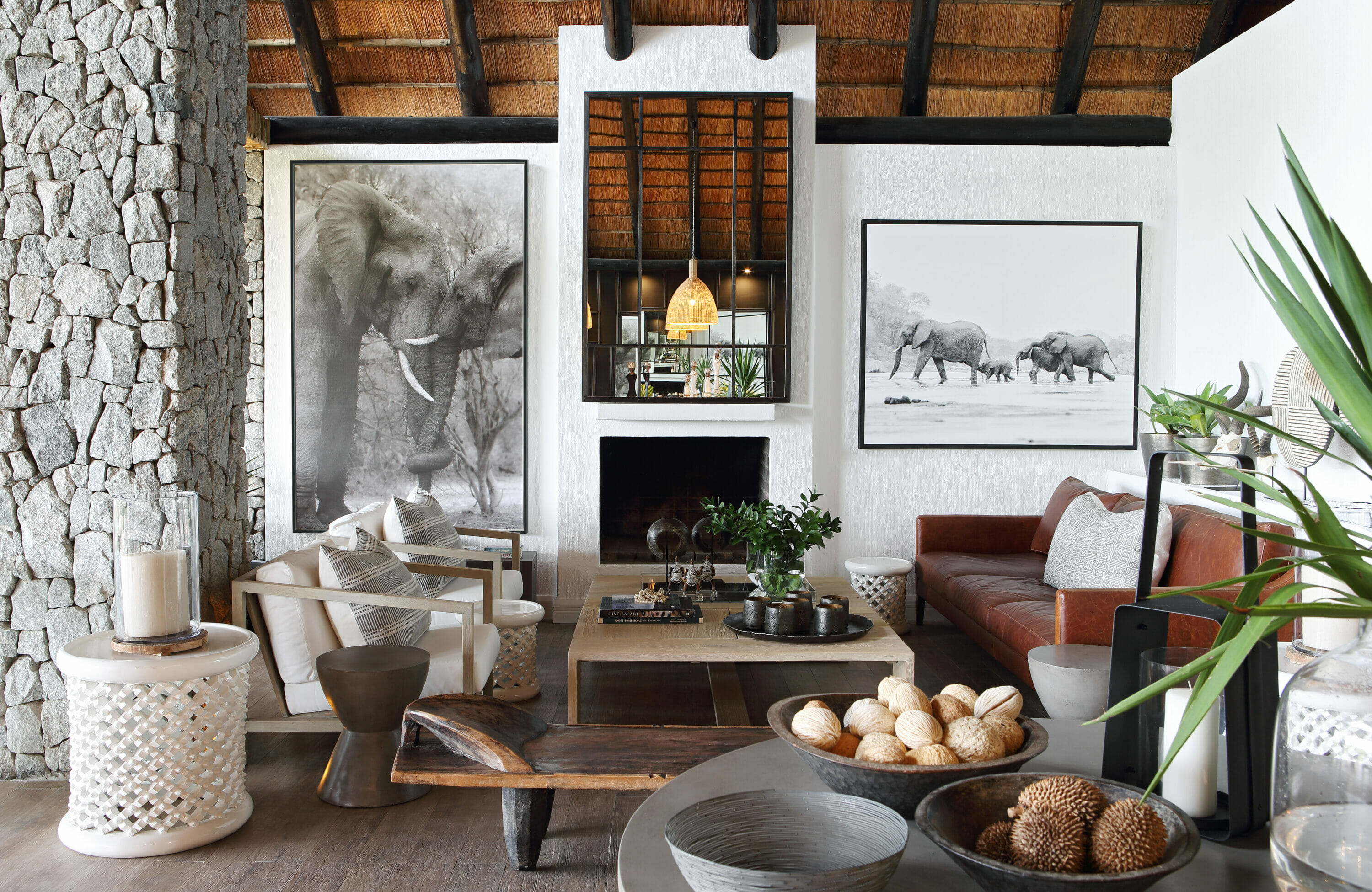 Londolozi Private Granite Suites Main Area and Lounge
