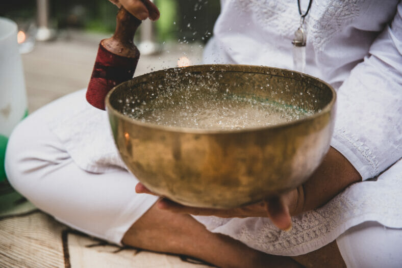 Sound therapy at Londolozi singing bowls